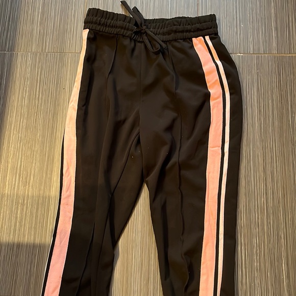 dynamite joggers w pink stripes - Picture 1 of 1